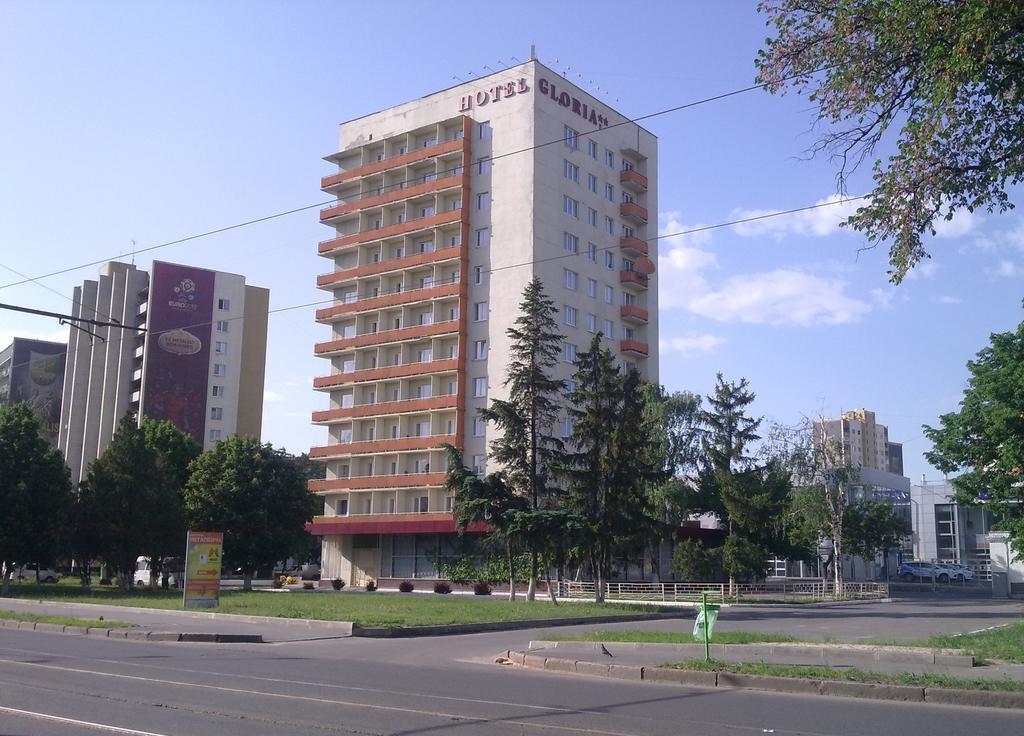 Apartmens Near Metalist Apartment Kharkov Ngoại thất bức ảnh
